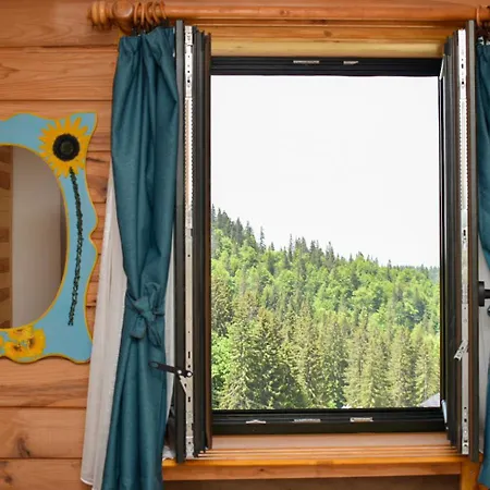 Rajska Vrata Πανσιόν Τζαχορίνα