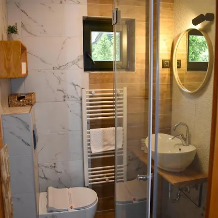 Rajska Vrata Πανσιόν Τζαχορίνα