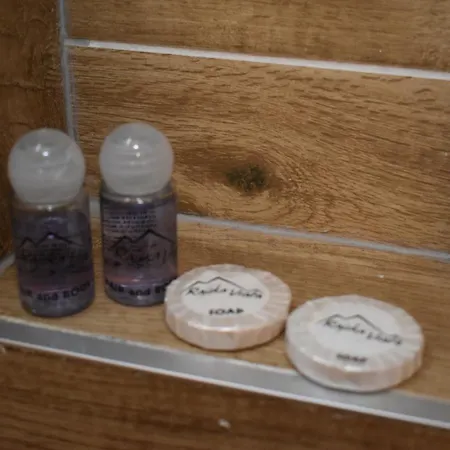 Rajska Vrata Πανσιόν Τζαχορίνα